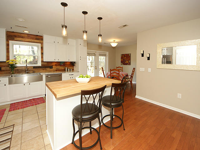 2934 Blackfish Road Johns Island, SC 29455 - Photo 5 of 31 05