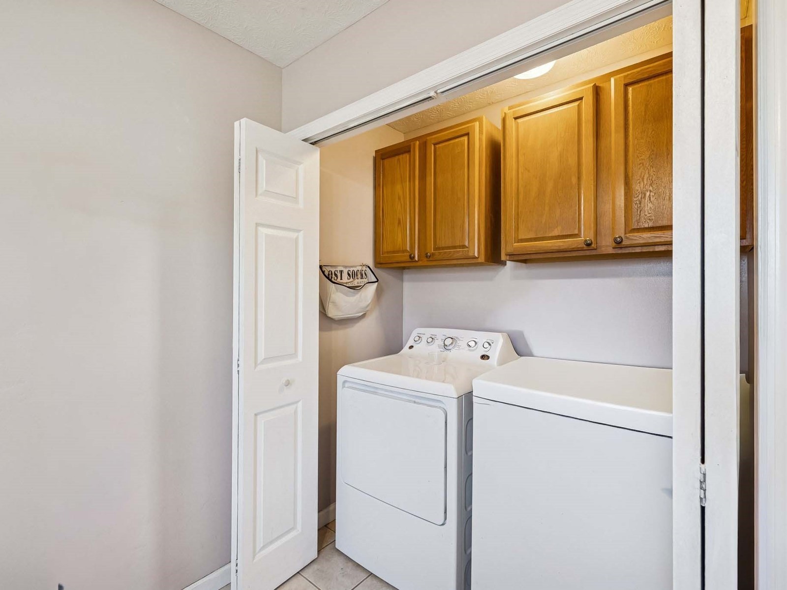 394 Pruett Road Dickson, TN 37055 - Photo 22 of 56 a utility room with dryer and washer