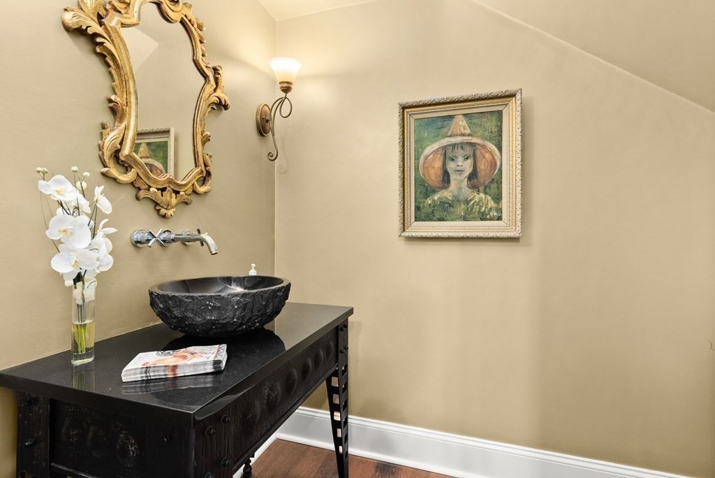 33 Bayfield Road Wayland, MA 01778 - Photo 16 of 33 Gallery Image 16