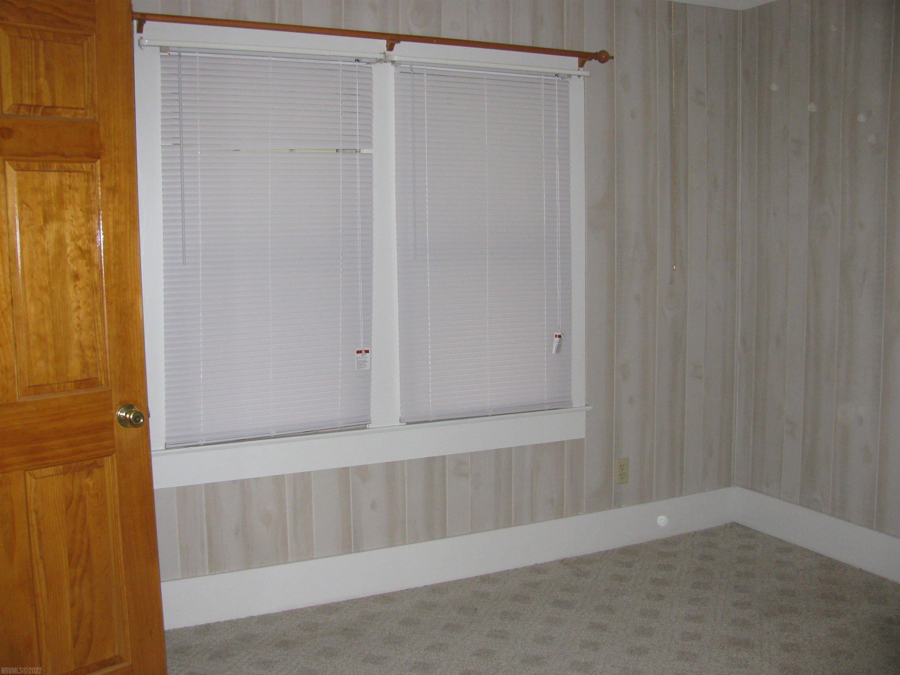1624 Newbern Road Pulaski, VA 24301 - Photo 21 of 36 Gallery Image 21
