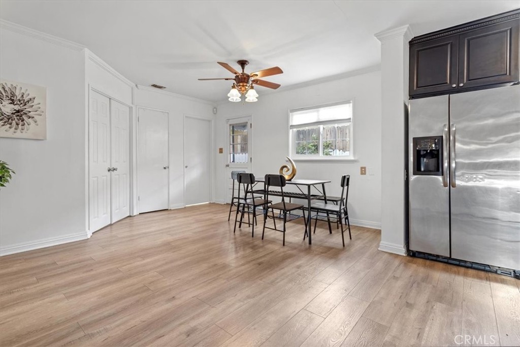 17900 Hatteras Street Encino, CA 91316 - Photo 4 of 17