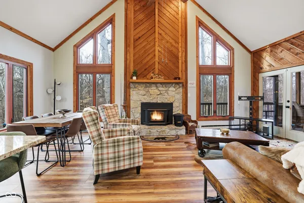 $279,400 | 213 Victory Hill, Coatesville, IN 46121