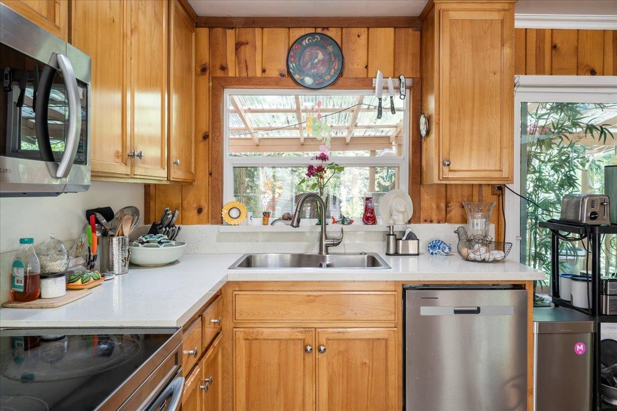 733 Browns Valley Road Watsonville, CA 95076 - Photo 8 of 42