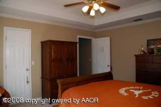 7100 Rochelle Lane Amarillo, TX 79109 - Photo 21 of 25 Bedroom 3