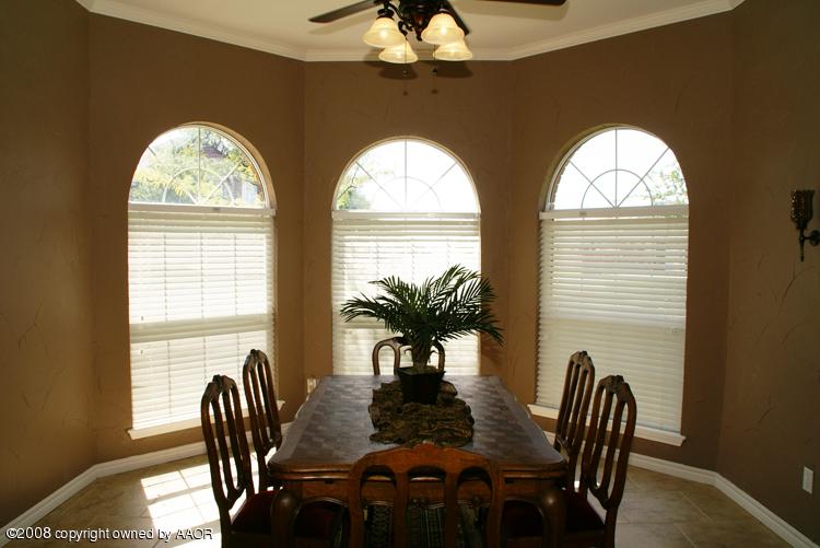 7100 Rochelle Lane Amarillo, TX 79109 - Photo 7 of 25 Dining