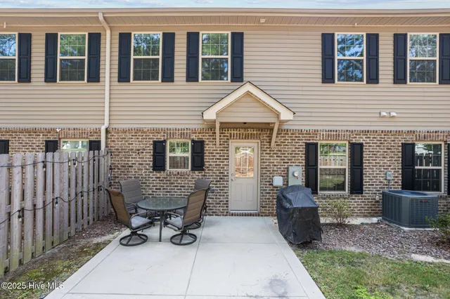 $2,250 | 127 Lark Drive, West End, NC 27376