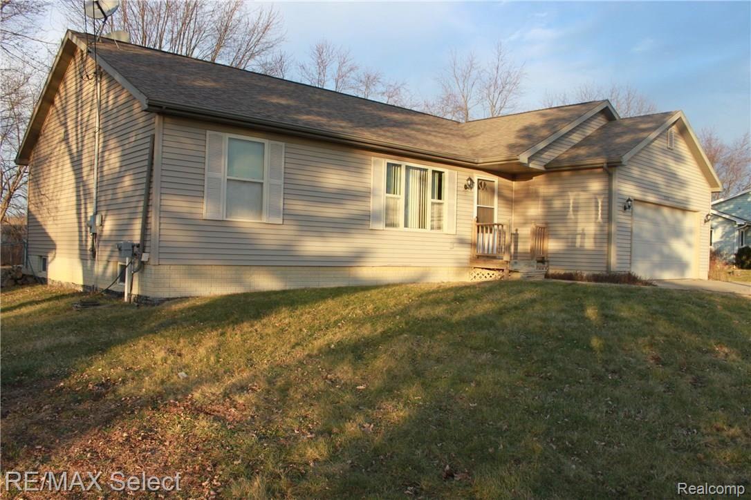 5302 West Mount Morris Road Mount Morris, MI 48458 - Photo 16 of 16 IMG_0118.JPG