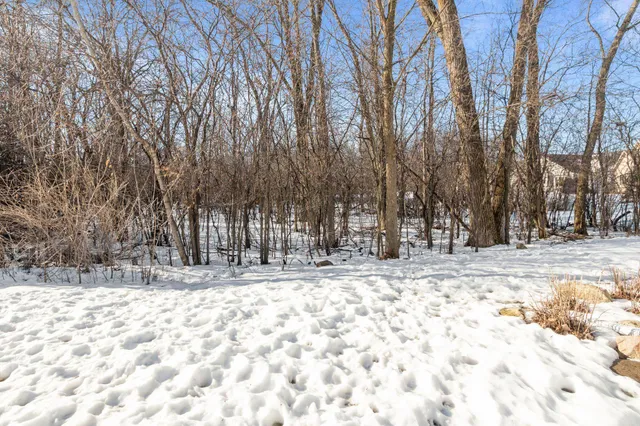 $499,900 | 4923 West Woods Creek Lane, Appleton, WI 54913