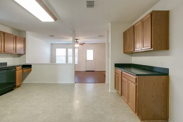 $2,150 | 4541 Martingale View Lane, Fort Worth, TX 76244