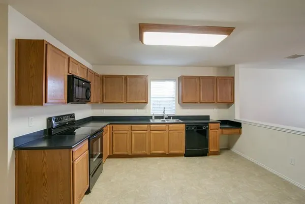 $2,150 | 4541 Martingale View Lane, Fort Worth, TX 76244