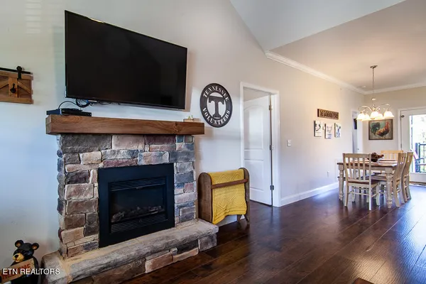 $340,000 | 338 Shooting Star Loop, Unit 203, Townsend, TN 37882