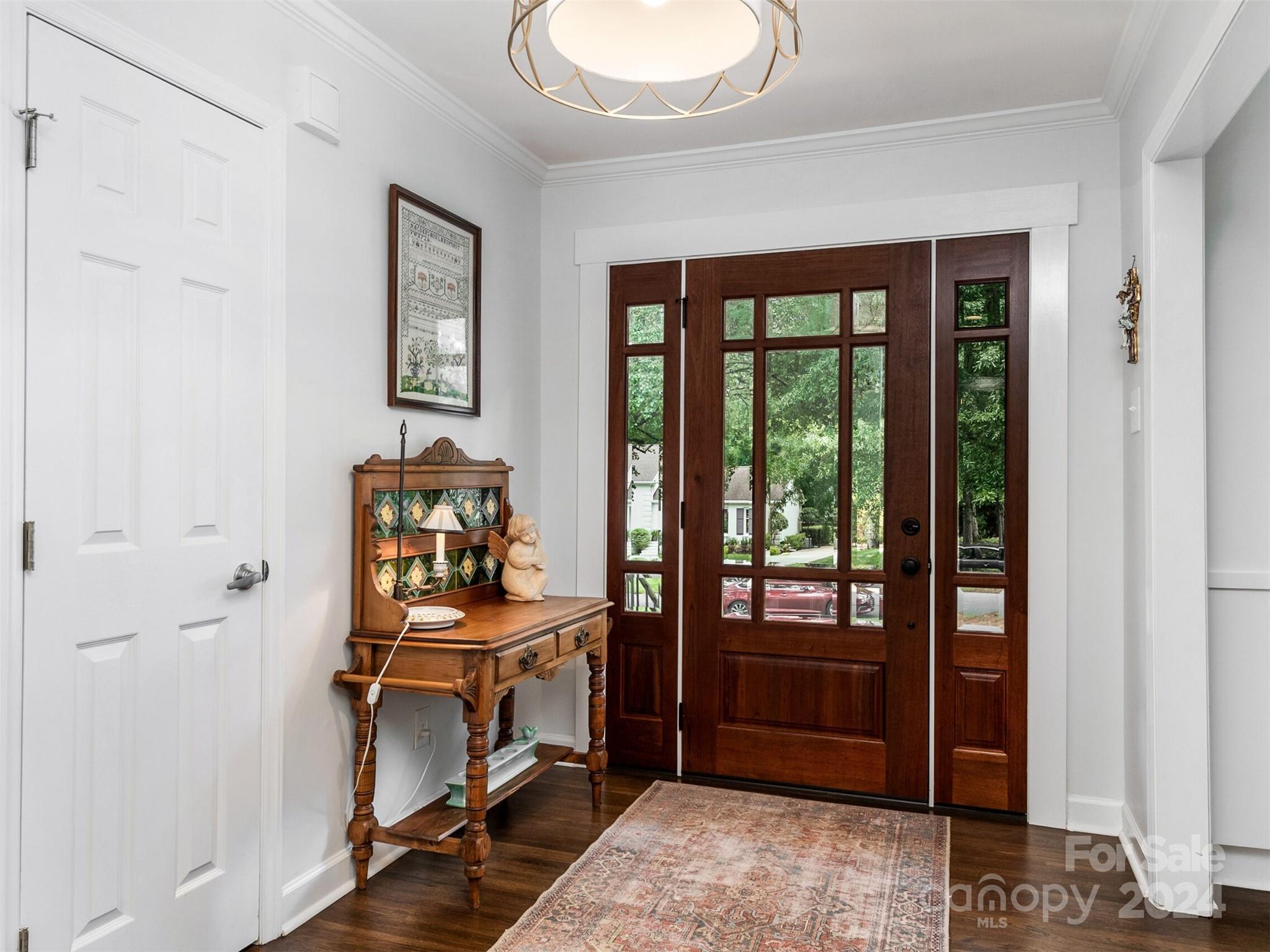 1201 Braeburn Road Charlotte, NC 28211 - Photo 3 of 31 Gallery Image 3