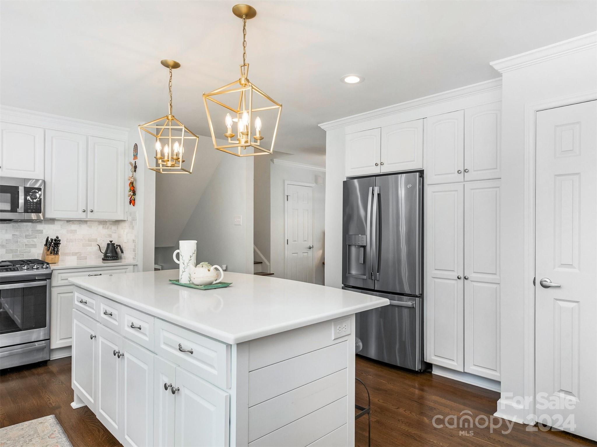1201 Braeburn Road Charlotte, NC 28211 - Photo 10 of 31 Gallery Image 10