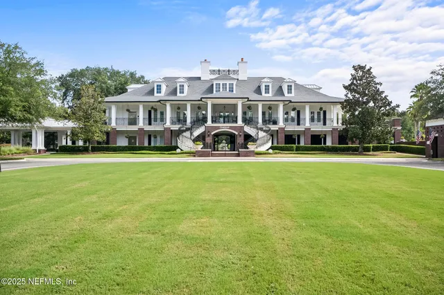 $215,000 | 628 Yellow Oaks Lane, Orange Park, FL 32065