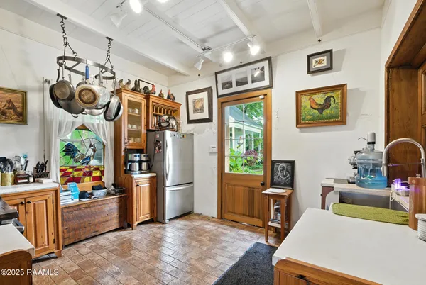$1,800,000 | 1862 Bushville Highway, Arnaudville, LA 70512