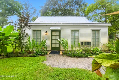 $1,800,000 | 1862 Bushville Highway, Arnaudville, LA 70512