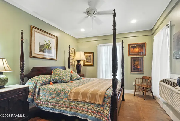 $1,800,000 | 1862 Bushville Highway, Arnaudville, LA 70512