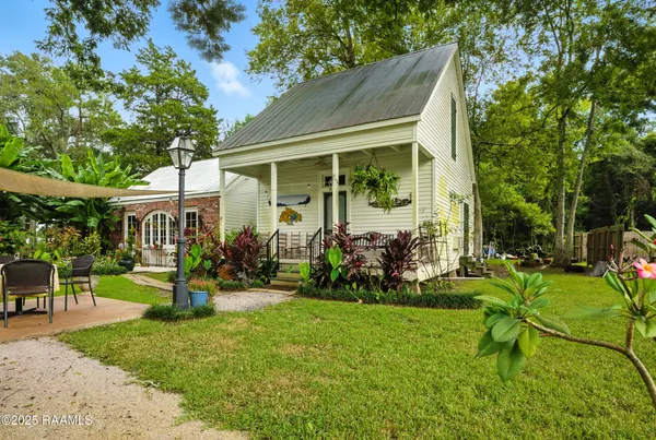 $1,800,000 | 1862 Bushville Highway, Arnaudville, LA 70512