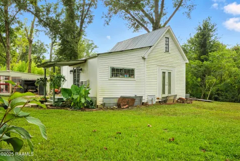 $1,800,000 | 1862 Bushville Highway, Arnaudville, LA 70512