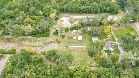 $1,800,000 | 1862 Bushville Highway, Arnaudville, LA 70512