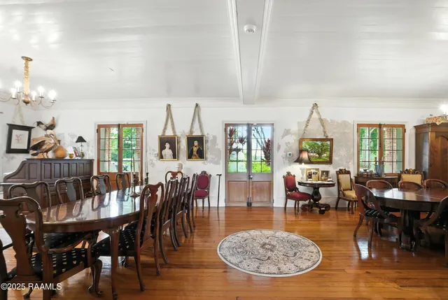 $1,800,000 | 1862 Bushville Highway, Arnaudville, LA 70512