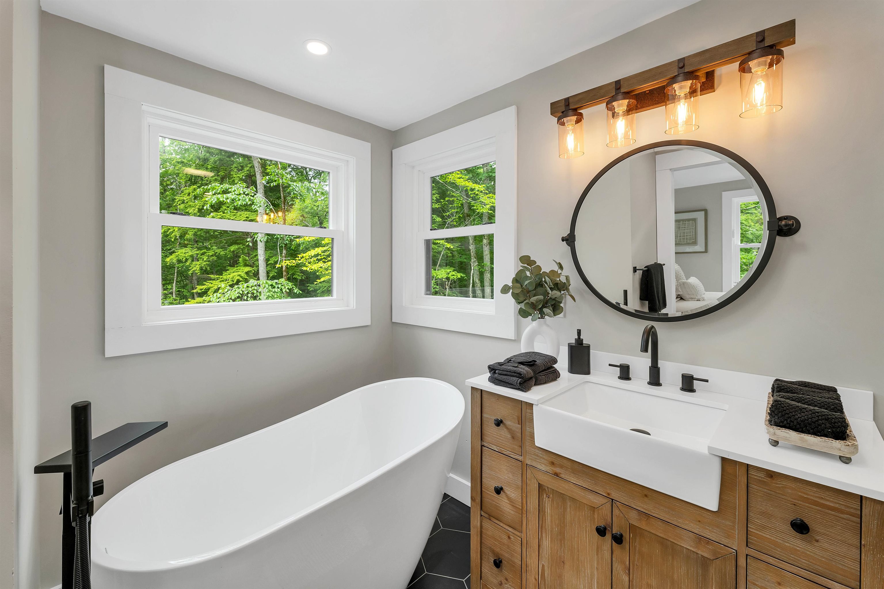 111 Towle Farm Road Wakefield, NH 03830 - Photo 17 of 40