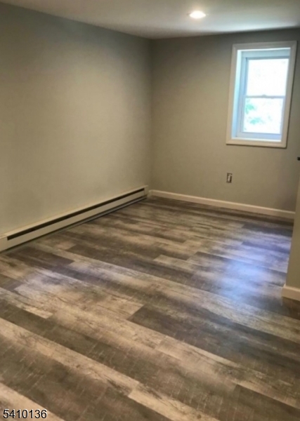 8 Skidmore Trail Hopatcong, NJ 07843 - Photo 7 of 9