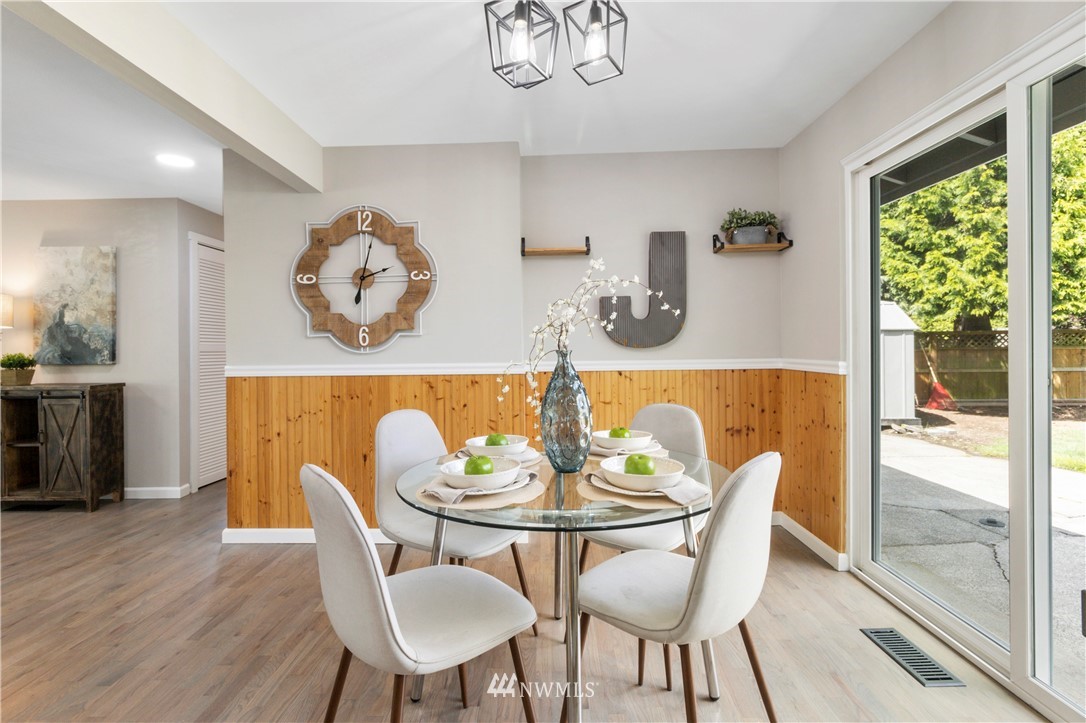 10020 126th Avenue Southeast Renton, WA 98056 - Photo 11 of 30 Gallery Image 11