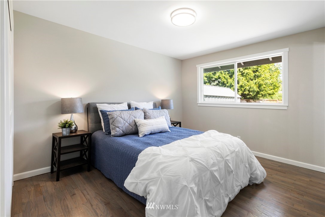 10020 126th Avenue Southeast Renton, WA 98056 - Photo 14 of 30 Gallery Image 14