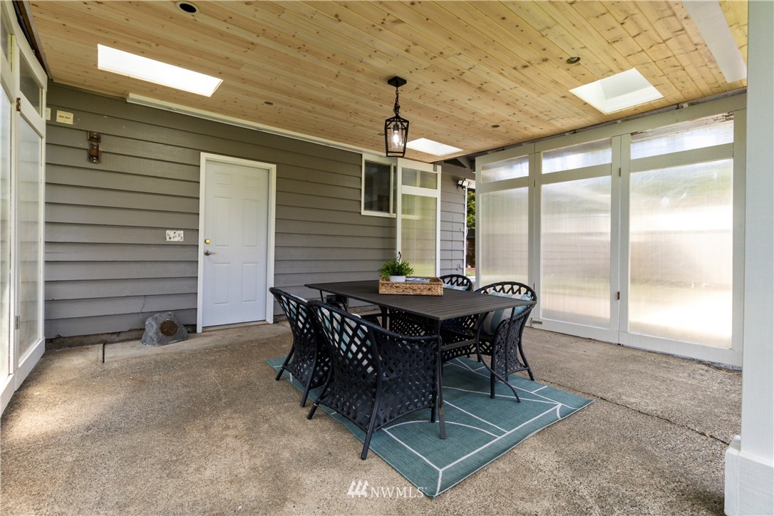 10020 126th Avenue Southeast Renton, WA 98056 - Photo 22 of 30 Gallery Image 22
