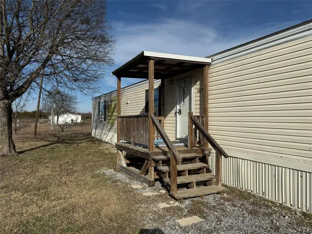 $2,000 | 9879 Private Road 5377, Nevada, TX 75173