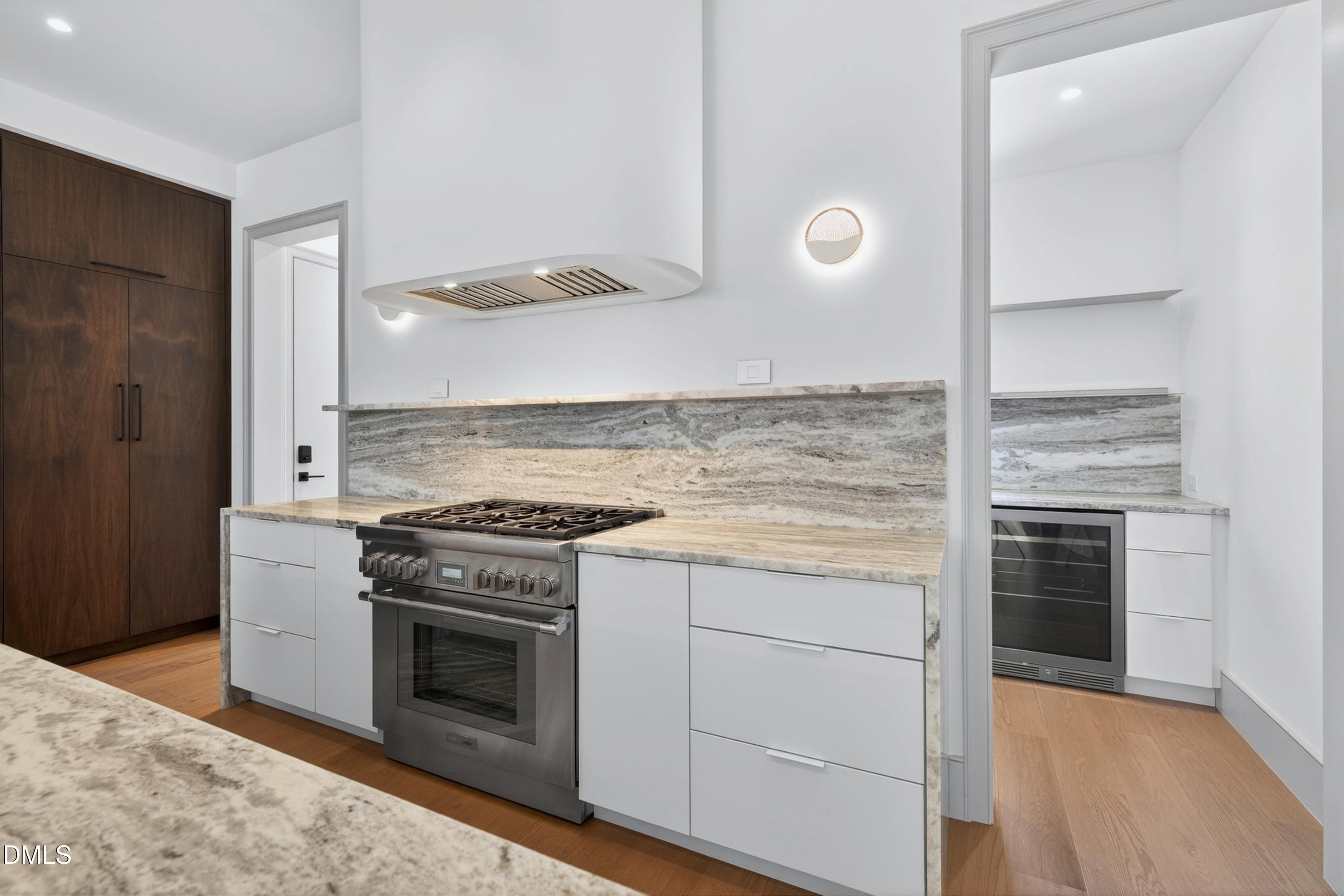 838 Woodburn Road Raleigh, NC 27605 - Photo 14 of 100