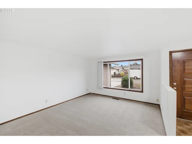 $399,900 | 1937 Wimbledon Court Northwest, Salem, OR 97304