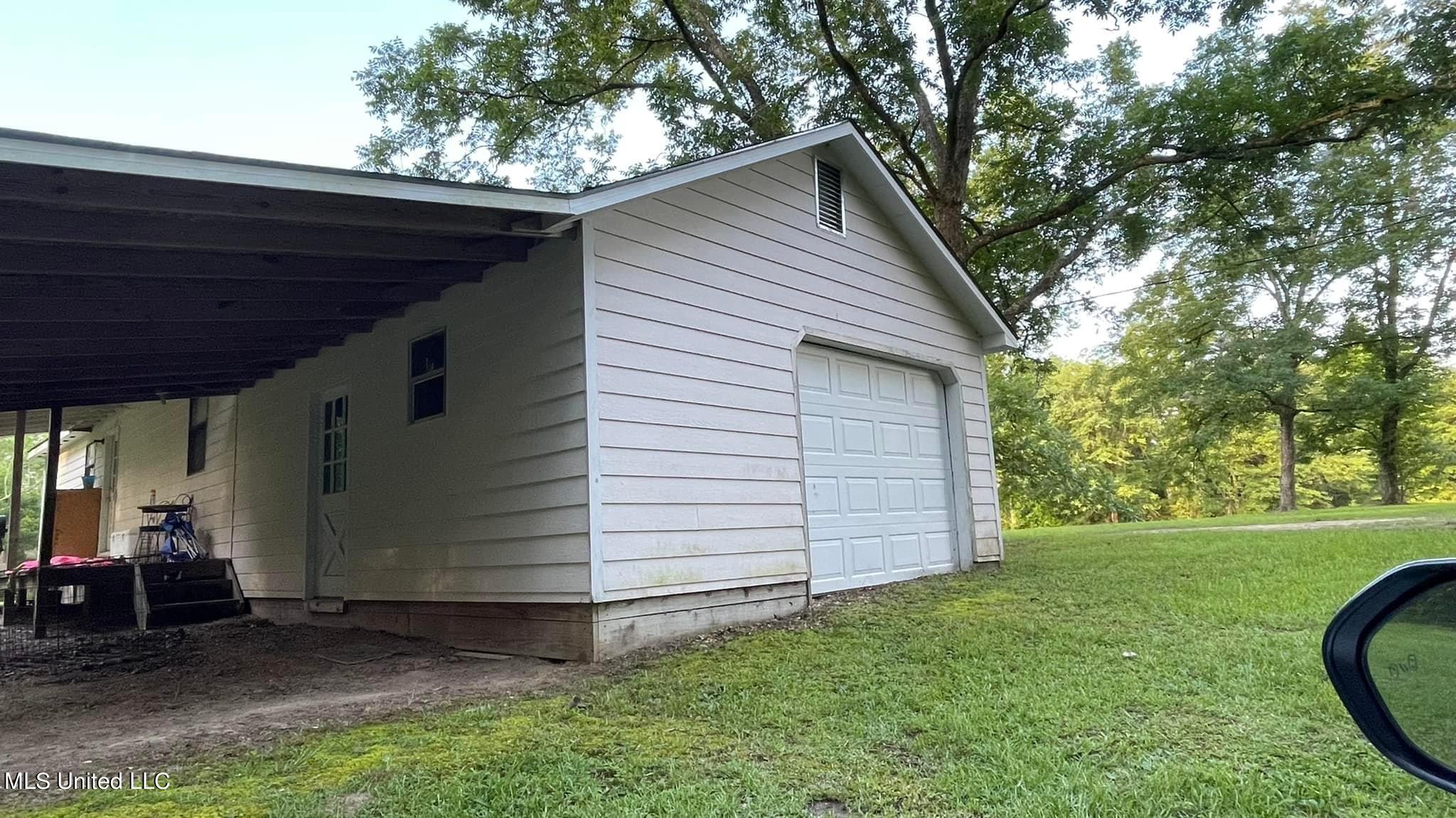 58 Anderson Road Richton, MS 39476 - Photo 14 of 15 IMG_1477