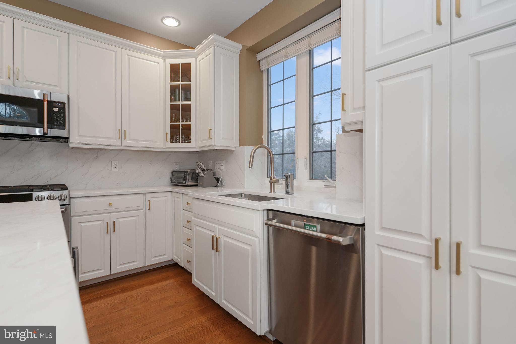 43104 Baltusrol Terrace Ashburn, VA 20147 - Photo 14 of 58