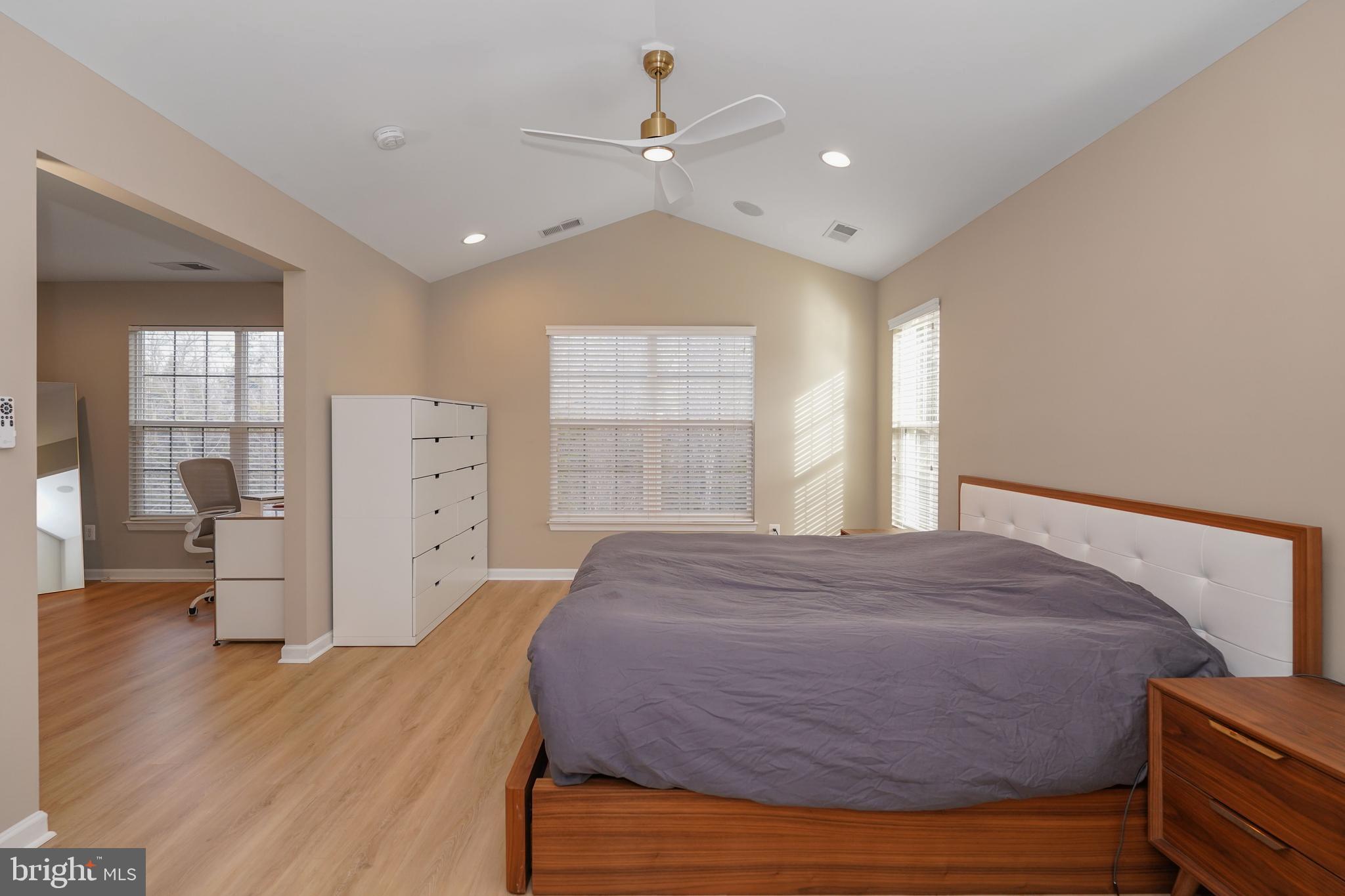 43104 Baltusrol Terrace Ashburn, VA 20147 - Photo 24 of 58