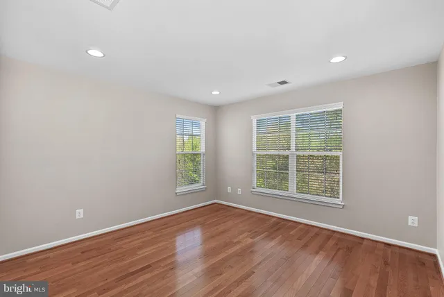 $4,500 | 43104 Baltusrol Terrace, Ashburn, VA 20147