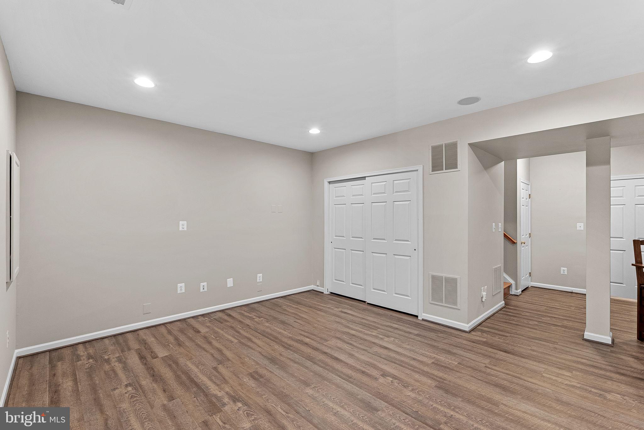 43104 Baltusrol Terrace Ashburn, VA 20147 - Photo 36 of 58