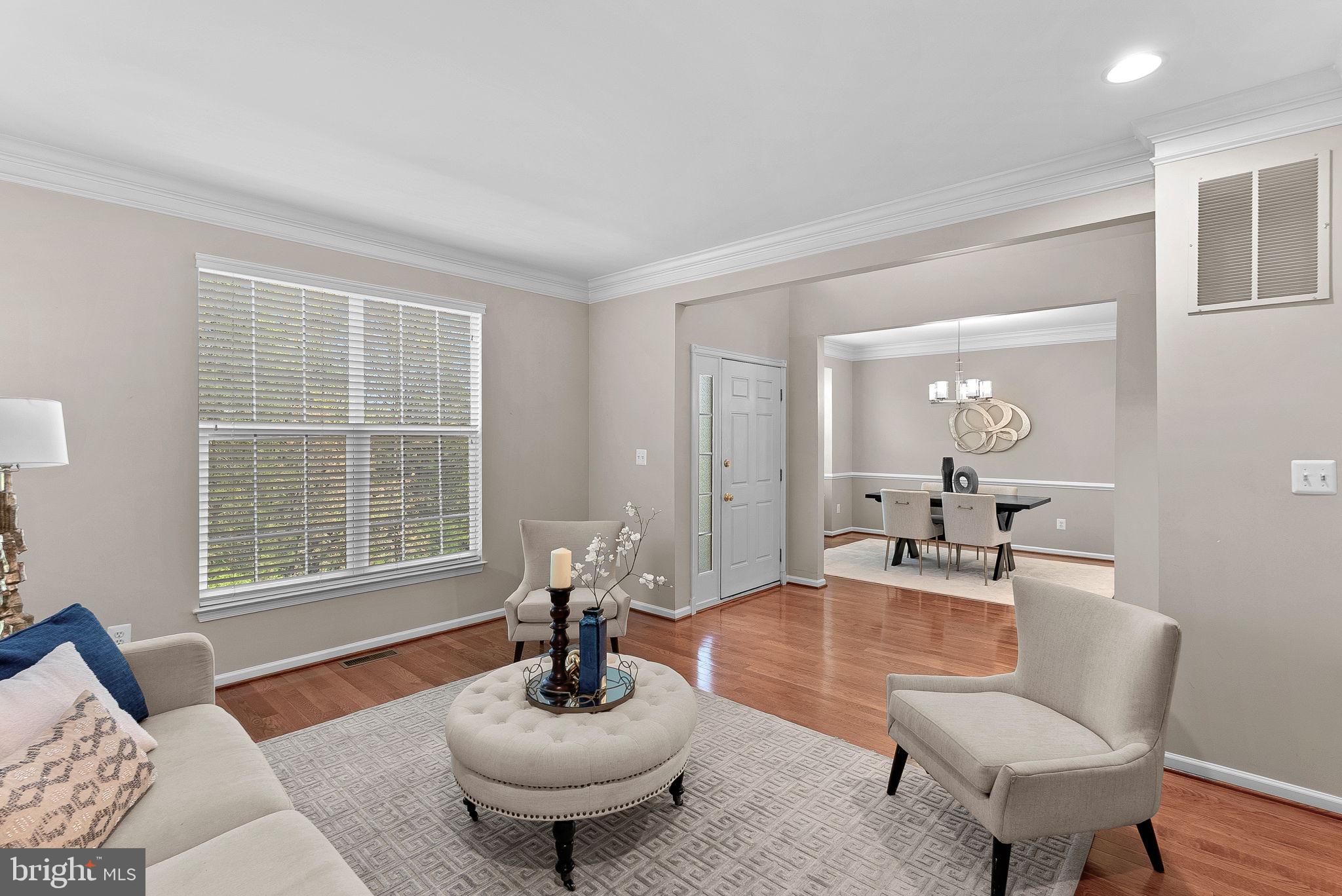 43104 Baltusrol Terrace Ashburn, VA 20147 - Photo 8 of 58