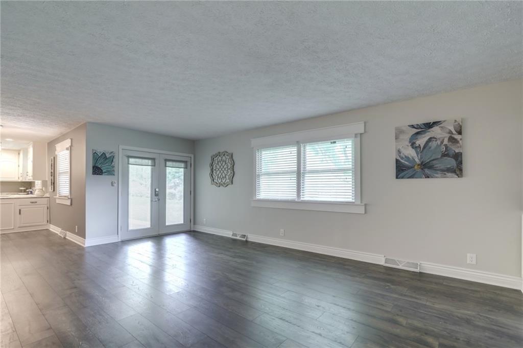 617 Ralston Road Indianapolis, IN 46217 - Photo 13 of 30 Gallery Image 13
