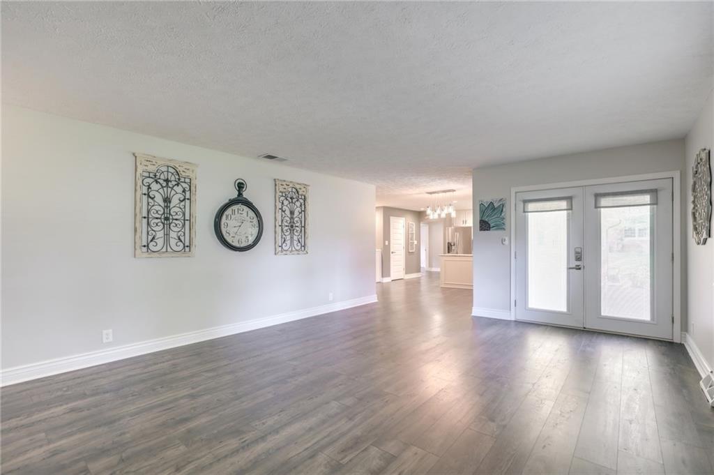 617 Ralston Road Indianapolis, IN 46217 - Photo 14 of 30 Gallery Image 14