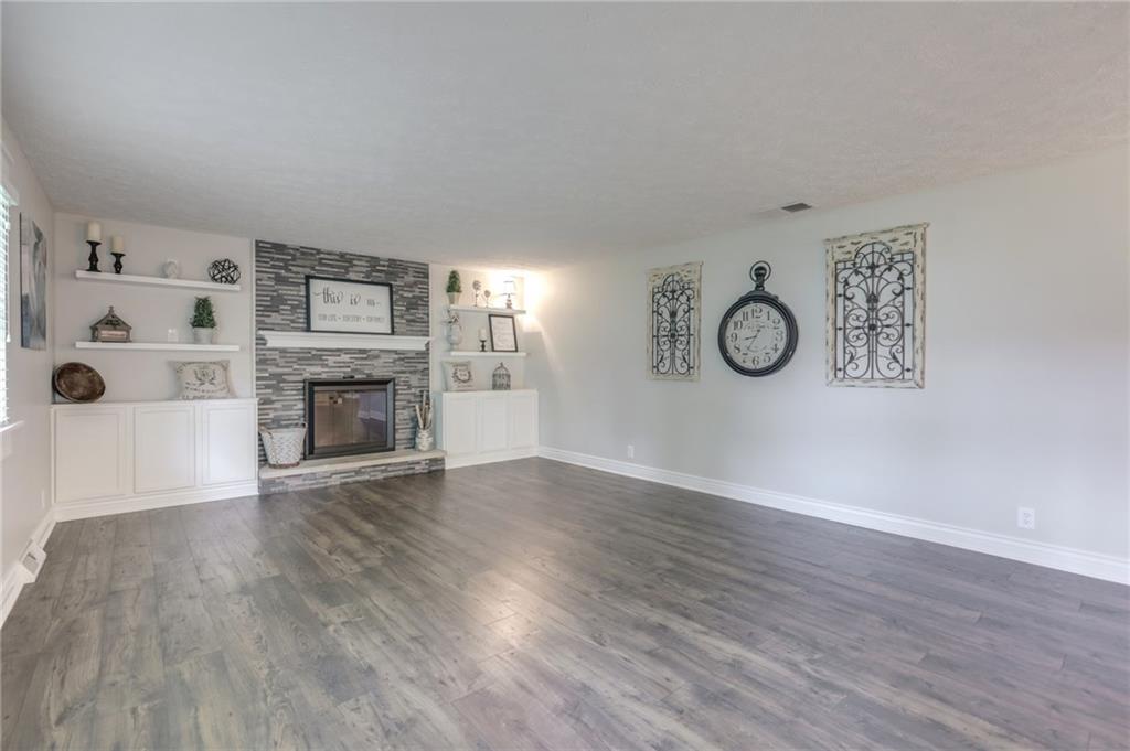 617 Ralston Road Indianapolis, IN 46217 - Photo 15 of 30 Gallery Image 15