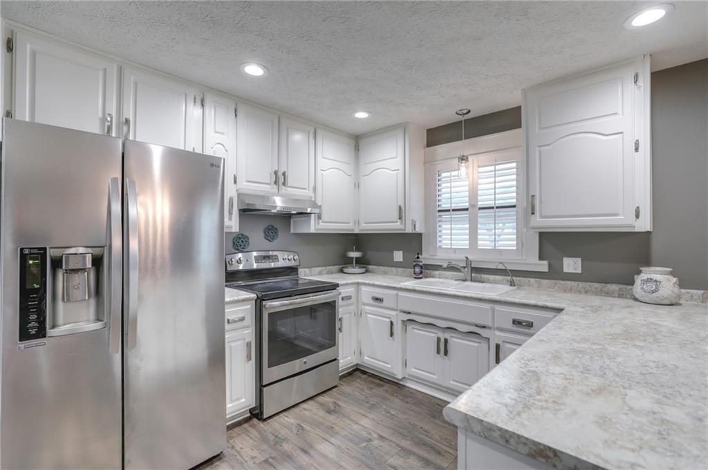 617 Ralston Road Indianapolis, IN 46217 - Photo 6 of 30 Gallery Image 6