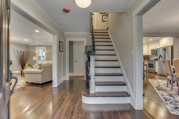 19 Berkshire Road Newton, MA 02460 - Photo 5 of 30 Gallery Image 5
