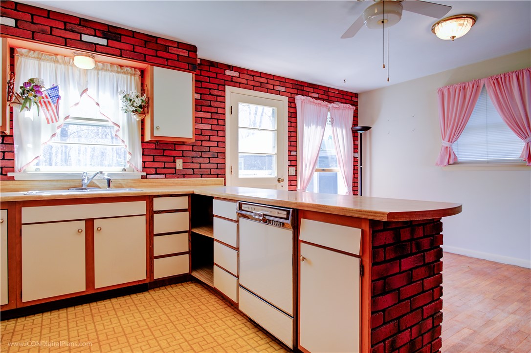 11 Ridgeway Drive Warren, RI 02885 - Photo 11 of 47 Gallery Image 11