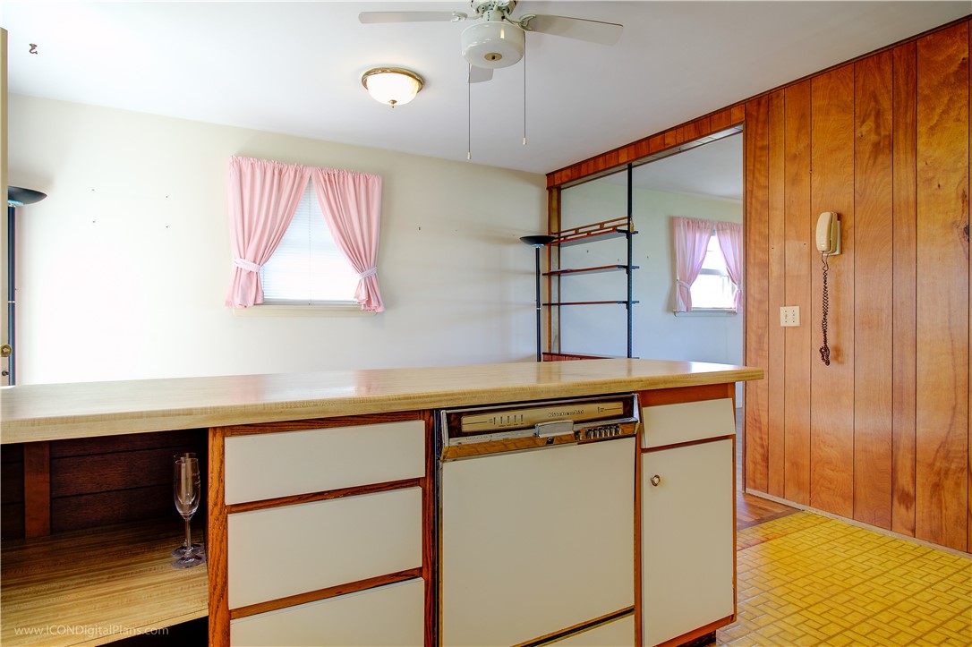 11 Ridgeway Drive Warren, RI 02885 - Photo 12 of 47 Gallery Image 12