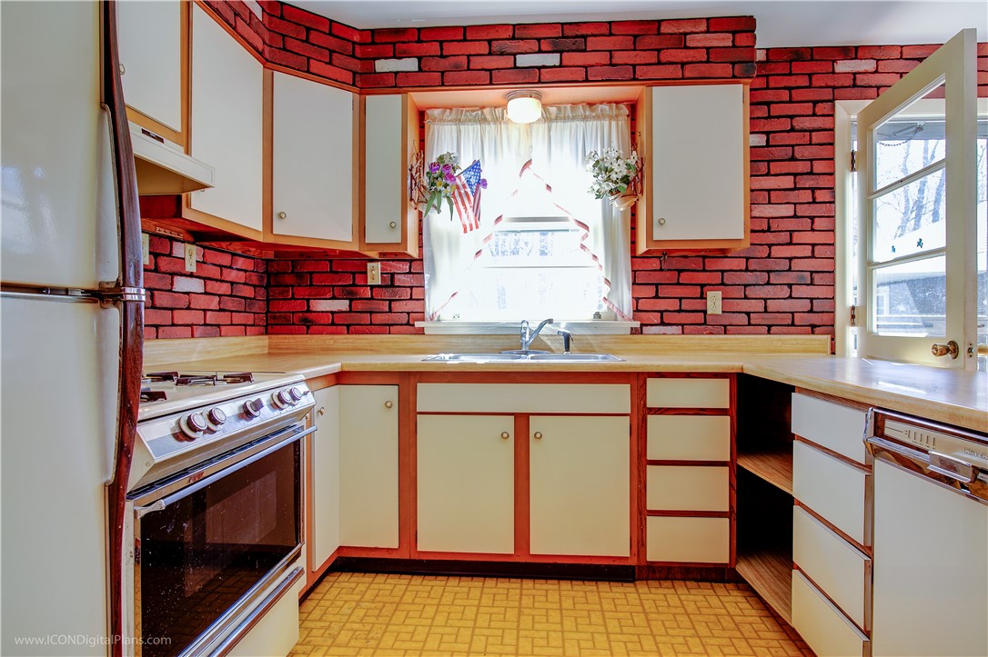 11 Ridgeway Drive Warren, RI 02885 - Photo 9 of 47 Gallery Image 9