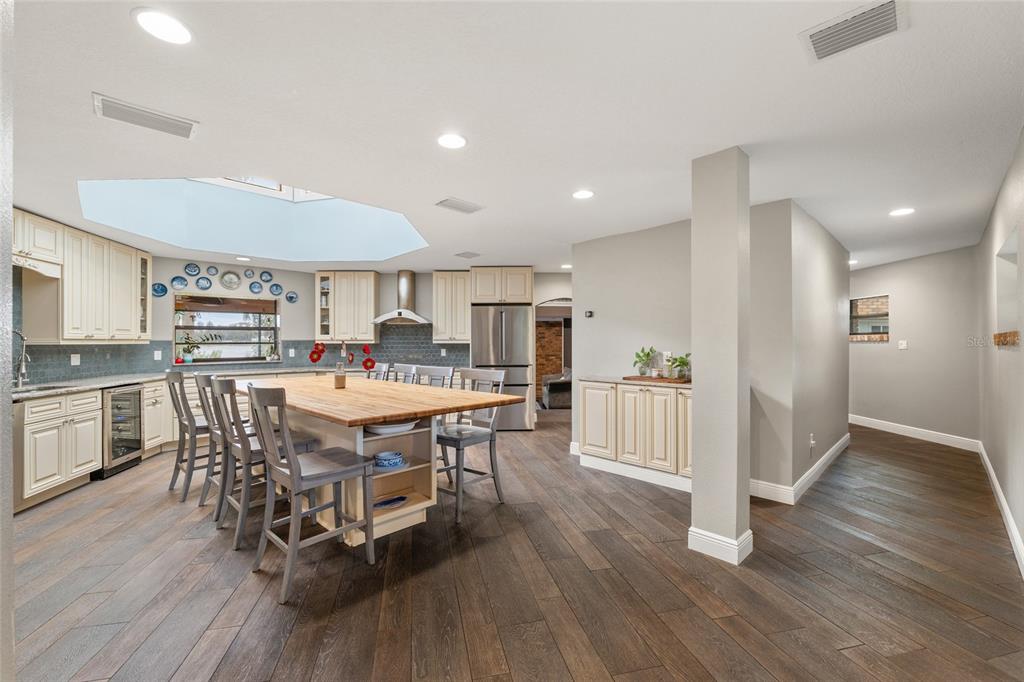 602 Druid Way Lutz, FL 33548 - Photo 9 of 81