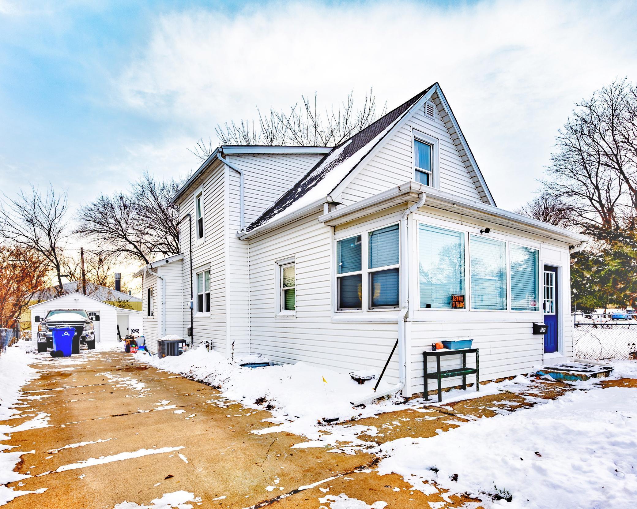 366 Topping Street St. Paul, MN 55117 - Photo 1 of 7