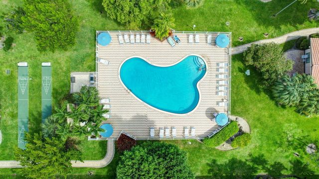 $369,000 | 1481 South Ocean Boulevard, Unit 413A, Lauderdale-by-the-Sea, FL 33062